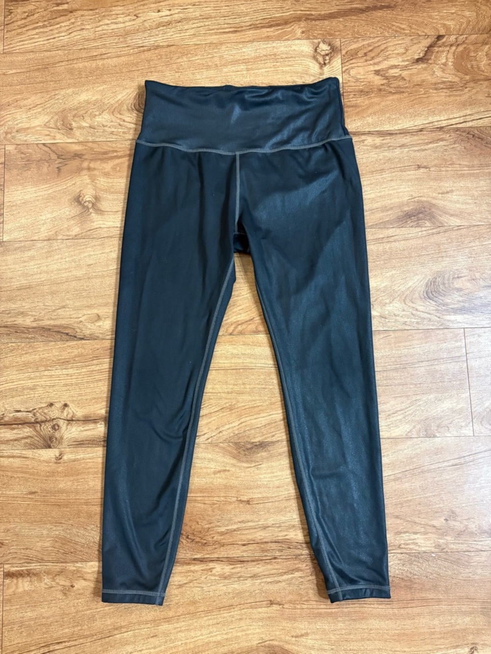 NWOT Athleta Women’s Shimmer Black Elation Ultra High Rise Tights